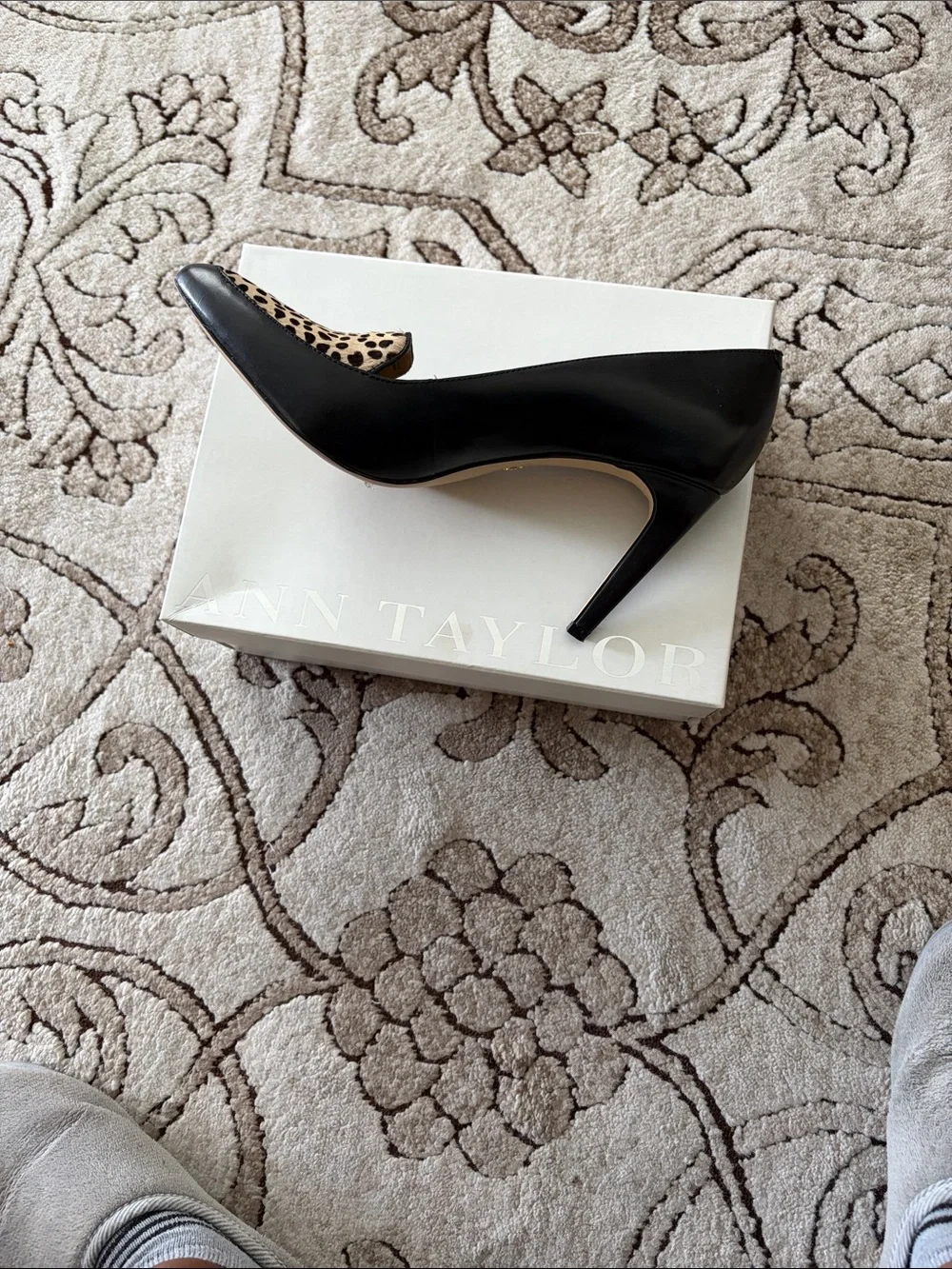 Ann Taylor Black Pumps with Leopard Toe Cap